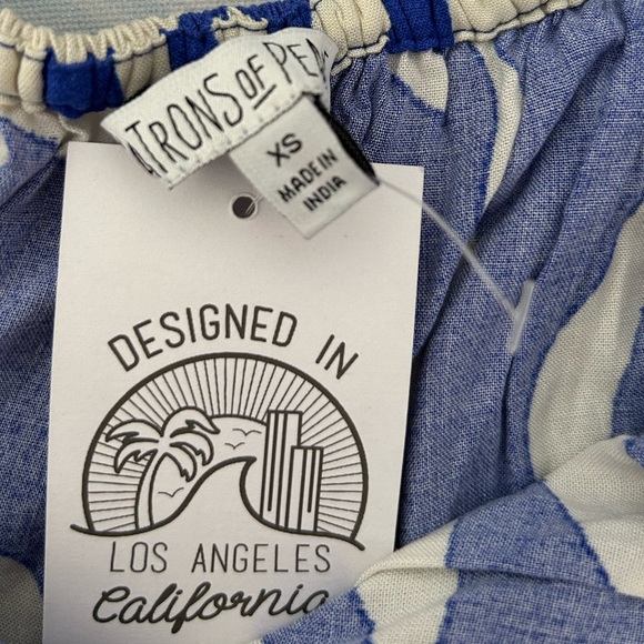 New Patrons of Peace Blue & White Flowy Tropical Tank Lightweight Comfy🏖️🌴🍍 - Picture 3 of 11